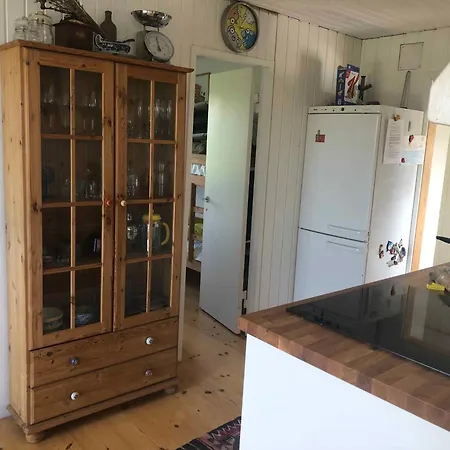 Summer House With Sea View *