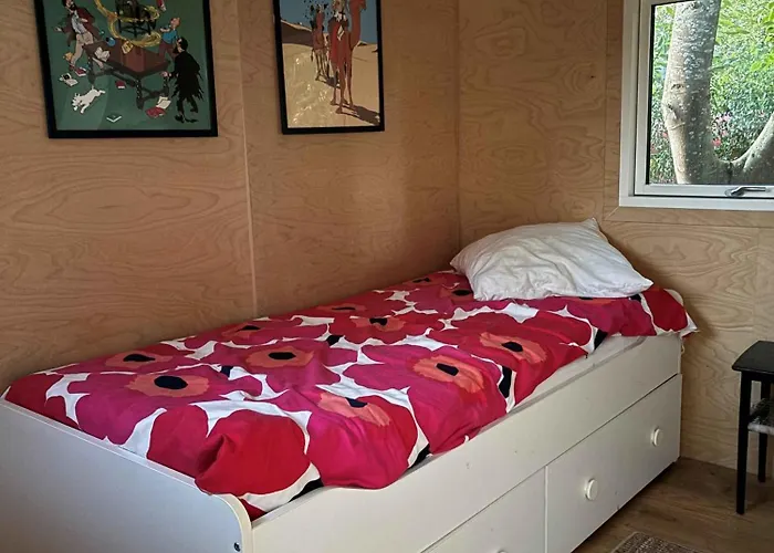 Summer House With Sea View *