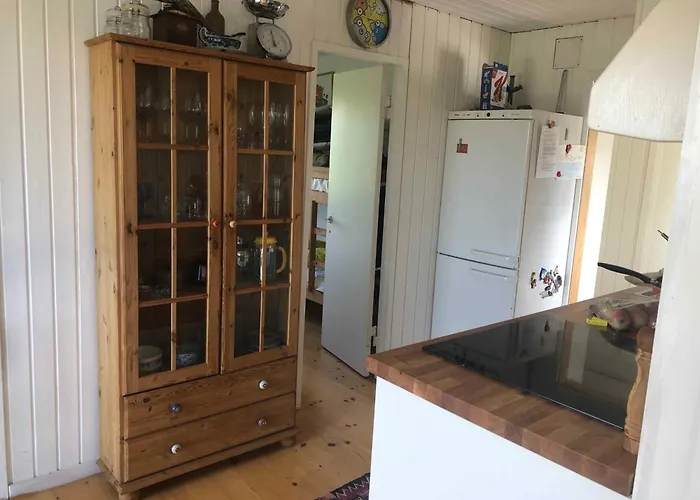 Summer House With Sea View *